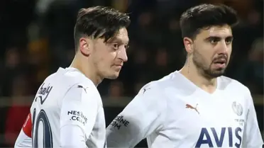 Fenerbahçe'de kriz büyüyor! Kadro dışı bırakılan Mesut Özil'den ilk açıklama: Haberim yoktu, antrenmana gelme dediler