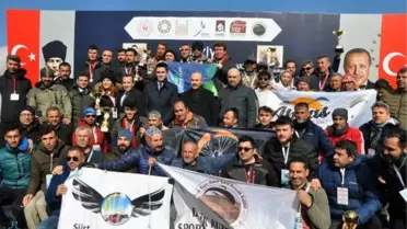 DERİK'TE, ŞEHİT KAYMAKAM SAFİTÜRK ANISINA DÜZENLENEN YAMAÇ PARAŞÜTÜ ŞAMPİYONASI SONA ERDİ