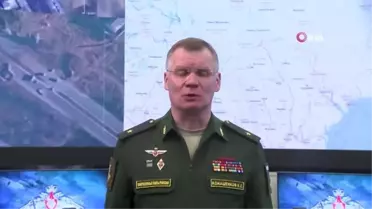 Rusya Savunma Bakanlığı: 'Azov taburu komutanlarını nakil için giden Mİ-8 helikopteri düşürüldü'