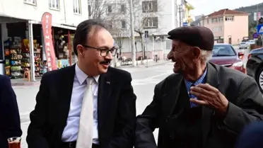 Vali Kızılkaya'nın halkla samimi sohbeti fotoğraf karelerine yansıdı