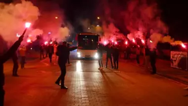 TKİ Tavşanlı Linyitspor'a deplasman dönüşü coşkulu karşılama