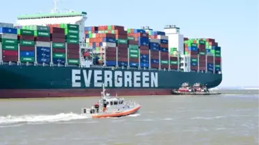Evergreen'in karaya oturan ikinci gemisi Ever Forward için yeni kurtarma planı