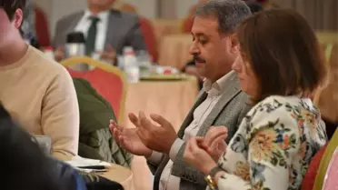 Balıkesir'de 'Dünya Yetimler Günü' dolayısıyla iftar verildi