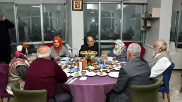 Samsun Valisi huzurevi sakinleri ile iftar yaptı