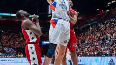 THY Euroleague: Olimpia Milano: 48 - Anadolu Efes: 64