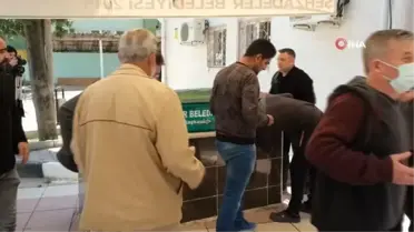 Tatil yolunda rahatsızlanarak hayatını kaybeden minik Ece toprağa verildi