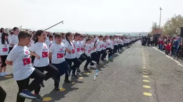 Tekirdağ'da 23 Nisan Kutlamaları… 1920 Öğrenci Kasap Havası Oynadı