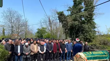 Son dakika haberi... Şehit Yalçın'ın annesi son yolculuğuna uğurlandı