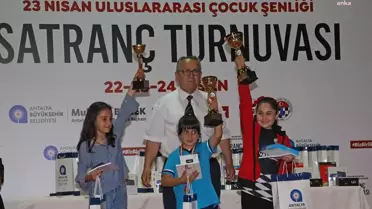Antalya Büyükşehir'in Satranç Turnuvası Sona Erdi