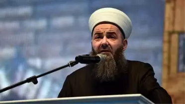 Cübbeli Ahmet Hoca'dan Ramazan'da cinsellik tavsiyesi: İftardan sonra hemen cinsel ihtiyacınızı görün ki namazda aklınız orada kalmasın
