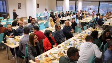 Rektör Karacoşkun, üniversite personeli ile iftarda buluştu