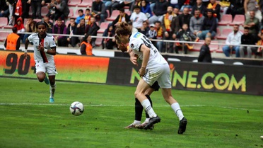 Spor Toto Süper Lig: Kayserispor: 2 - Beşiktaş: 3 (Maç sonucu)
