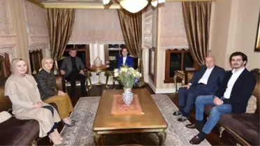 Davutoğlu'ndan Akşener'e ailecek bayram ziyareti