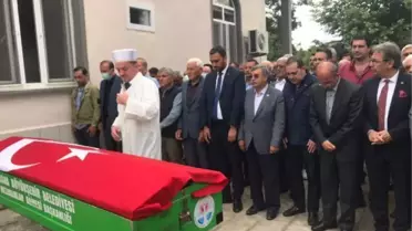 Eski Adalet Bakanı Bekir Sami Daçe, Adana'da son yolculuğuna uğurlandı