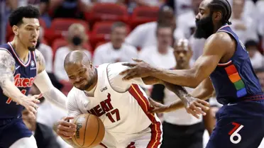 Miami Heat ve Phoenix Suns serilerini 2-0 yaptı