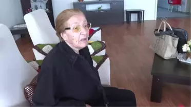 'Nesibe anne' 16 yıldır huzurevi sakinlerine rehberlik yapıyor