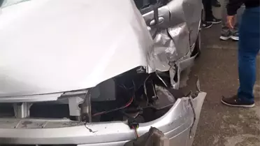 Son dakika... Trafik kazasında anne ve oğul yaralandı