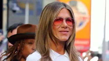 Jennifer Aniston The Ellen DeGeneres Show'un son konuğu olacak