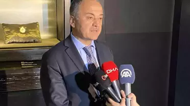 'Kaşıkçı Elması Çalındı' iddialarına Topkapı Sarayı'ndan açıklama geldi: 'Turizmi baltalamak için olduğu kanaatindeyiz'