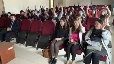 Ardahan'da liseliler Avrupa'da 'yaşlı ve hasta bakımı' stajı yapacak