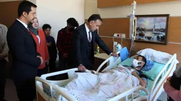 Vali Çağatay'dan operasyonda yaralanan korucuya ziyaret