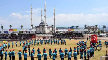 Kumluca'da 19 Mayıs kutlamaları