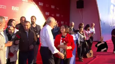 Kılıçdaroğlu, 'Milletin Sesi' Mitingini; Gezi Şehitleri ve Gezi Davası Tutuklularının Aileleri ve Sanatçılarla Birlikte Bitirdi: 'Eşkıya Dünyaya...