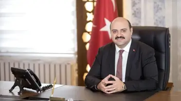 Türk şiirinin önemli isimleri Erzurum'daki şiir şöleninde vatandaşlarla buluşacak