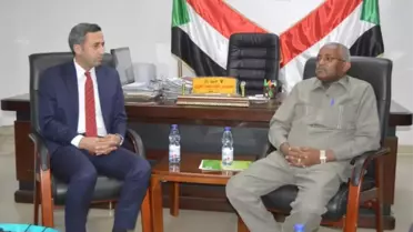 Sudan'da Maarif Okulları Temsilcisi Aslan, Eğitim Bakanı Huri ile görüştü