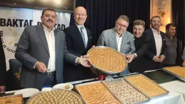 BAKLAVA ÜRETİCİLERİ: STOKÇULARLA MÜCADELE İÇİN FISTIKLI BAKLAVA ÜRETMEYECEĞİZ