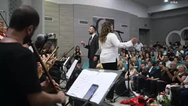 Bornova'da Sağlık Emekçileri Anısına Konser