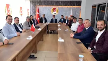 MHP'li Özdemir'den KGC'ye ziyaret