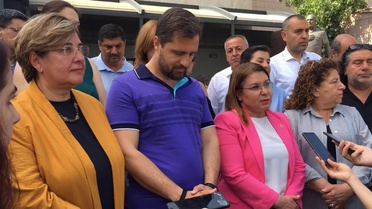 Gülizar Biçer Karaca'dan Adalet Yürüyüşü'ne İkram Aracı Yolladığı İçin Yargılanan Eski Konak Belediye Başkanı Pekdaş'a Destek: 'Milletin Gönlünde...