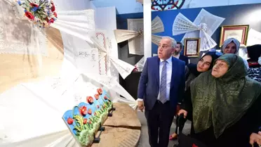 Sirkeci Garı'nda 'El Emeği Sergisi' açıldı