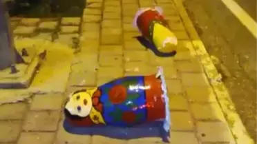 Antalya'da Dostluk Parkı'ndaki matruşkalara saldırı