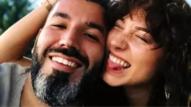 Zeynep Bastık-Tolga Akış Boşanıyor! Şok Eden İhanet İddiası