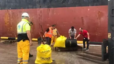 İzmit Körfezi'ni kirleten gemiye 4 milyon 315 bin 898 lira ceza