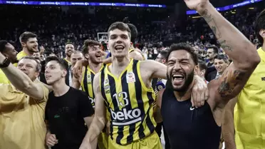 Fenerbahçe Beko, Basketbol Süper Ligi'nde 4 yıl sonra şampiyonluğa ulaştı