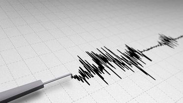 İran'da 5.2 büyüklüğünde deprem