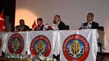 Vali Karadeniz, Kırkağaç'ta muhtarlar ve STK'larla bir araya geldi