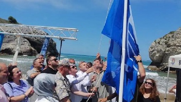 Şile'deki Ala Kadınlar Plajı mavi bayrak aldı