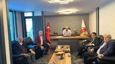 Nevzat Bozkuş'tan KKDGC'ye ziyaret