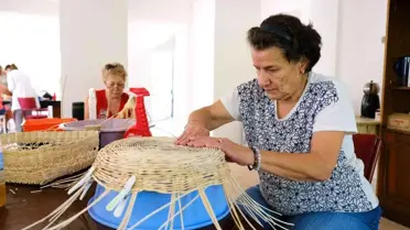 Ayvalık'ta sepet örme geleneği yeniden hayat buldu