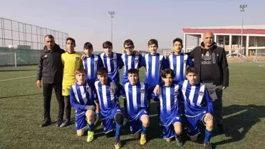 Sincan Belediyespor U14 Futbol Takımı namağlup şampiyon
