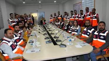 Kars'ta AFAD gönüllülerine sertifikaları verildi