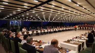 Kilis'te tayini çıkan savcı ile hakemlere veda yemeği