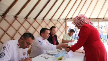 Ahlat'ta yöresel yemek yarışması