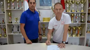 Ayvalıkgücü voleybolda Gökhan Edman ile yola devam edecek