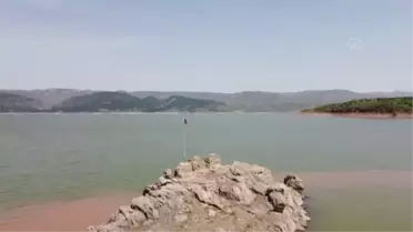 Kuraklıktan etkilenen Almus Baraj Gölü'nde su seviyesi artıyor