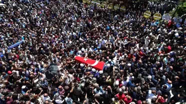 'Yeşilçam'ın Sultanı' Türkan Şoray'dan Cüneyt Arkın'a veda